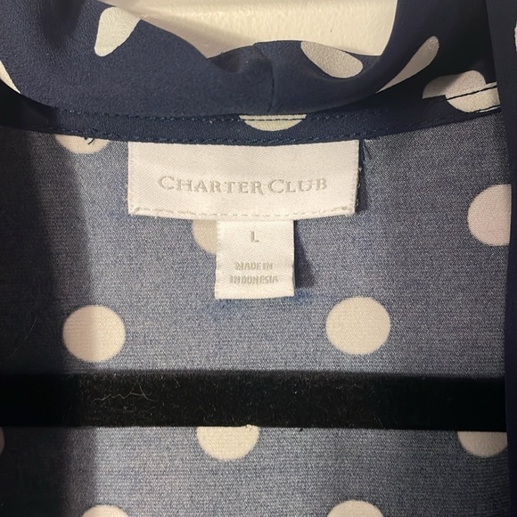 Charter club. Size large. With bow around neck. - Picture 3 of 4